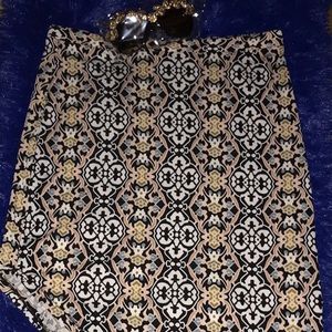 Y2K ASYMMETRIC HALTER TOP & SUNGLASSES